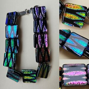 Vintage dichroic iridescent rainbow glass bracelet 7"